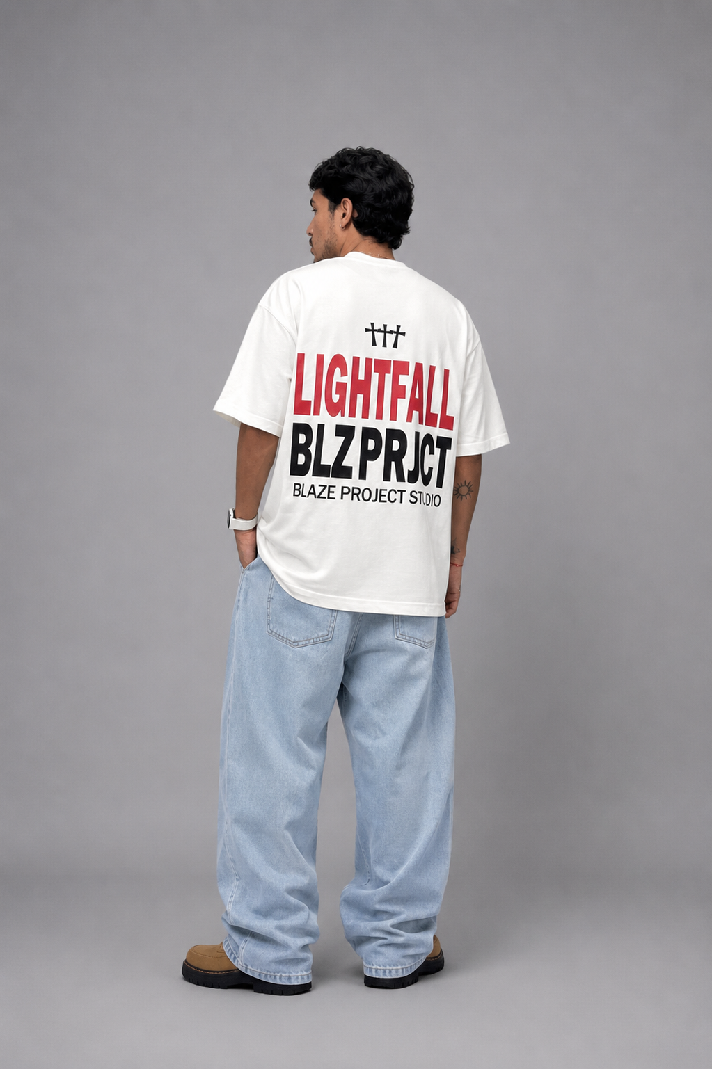 LIGHTFALL BASIC OVERSIZE TSHIRT WHITE